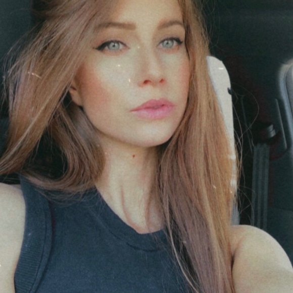 kylieedwards83